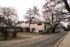 Budynek Obornickiej Mleczarni widok z ulicy Łazienkowej.